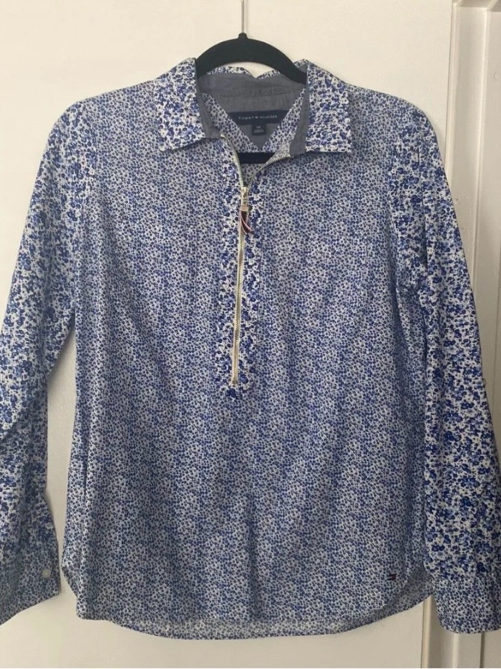 Tommy Hilfiger Blue Floral Print Long-Sleeve Quarter-Zipper Pullover Shirt